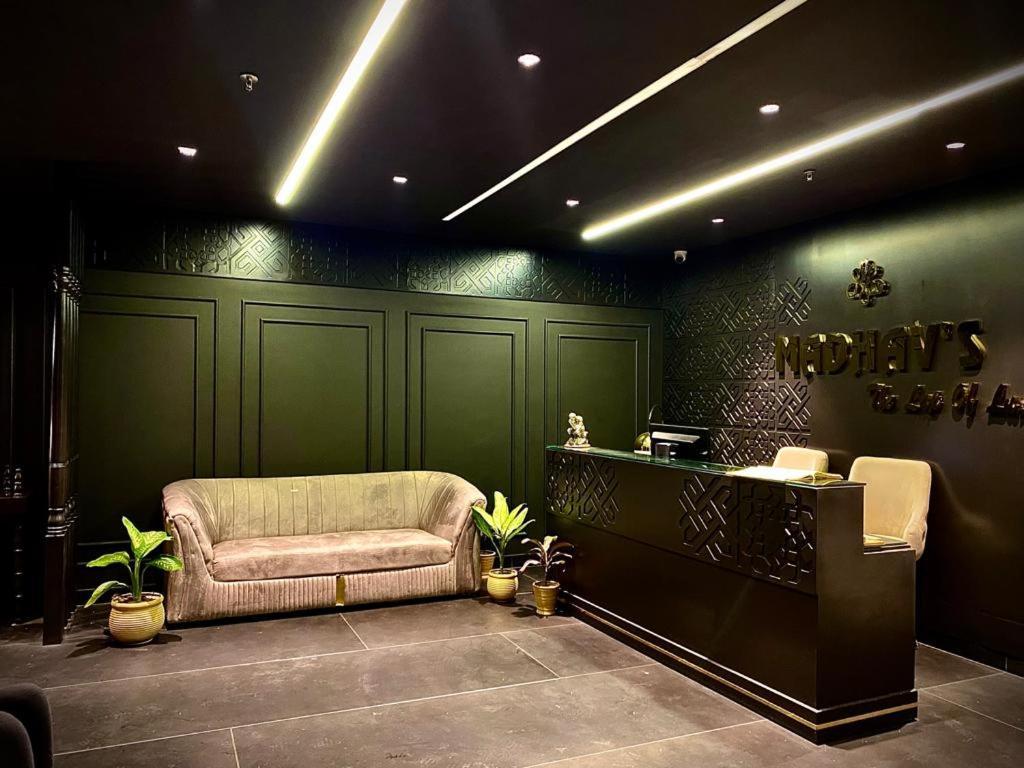 Madhav'S Lap Of Luxury Hotel Морадабад Екстериор снимка